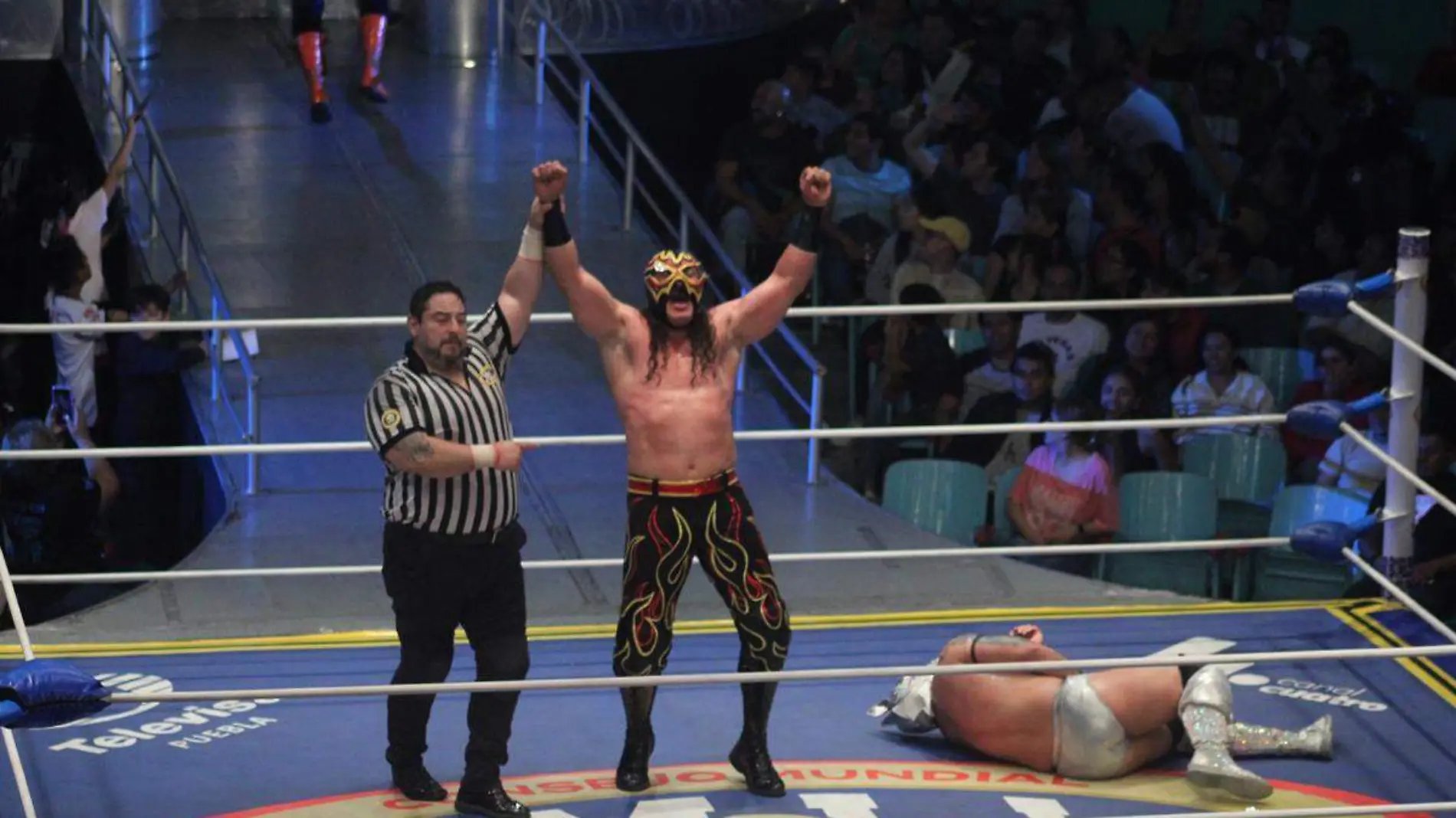 Euforia vence en el lunes clasico del CMLL